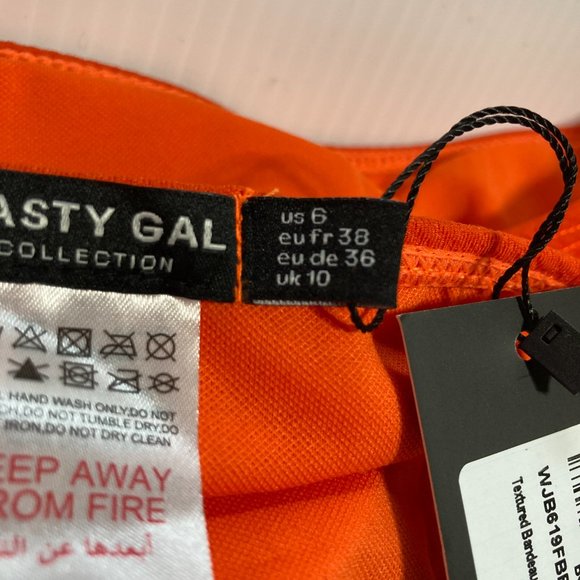 Nasty Gal Crinkle Bandeau Bikini Orange Top Size 6 Bottom 8 NWT! - Picture 13 of 16